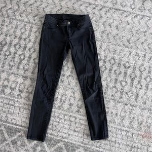 DL1961 size 26 black pants- Emma Legging Lacquer